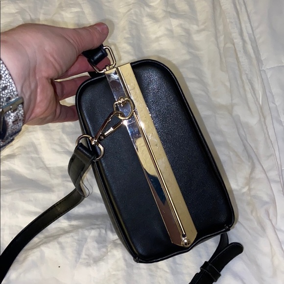 Purse - Picture 4 of 4